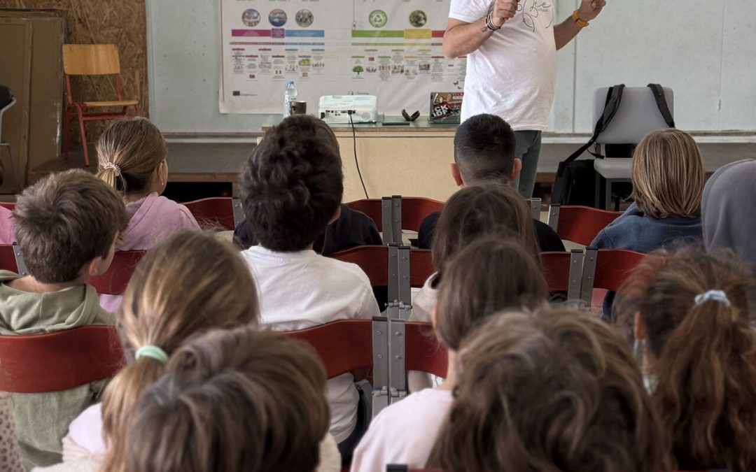 Η Bee for Planet πραγματοποιεί το εκπαιδευτικό πρόγραμμα «Στη Κυψέλη της Μάθησης» με την στήριξη της Metlen Energy & Metals